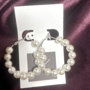 NWT pearl hoop earrings